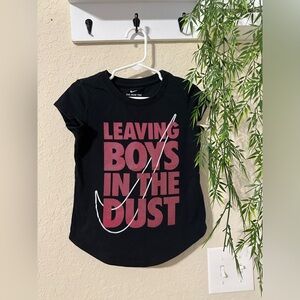 The Nike tee black girls size 5T